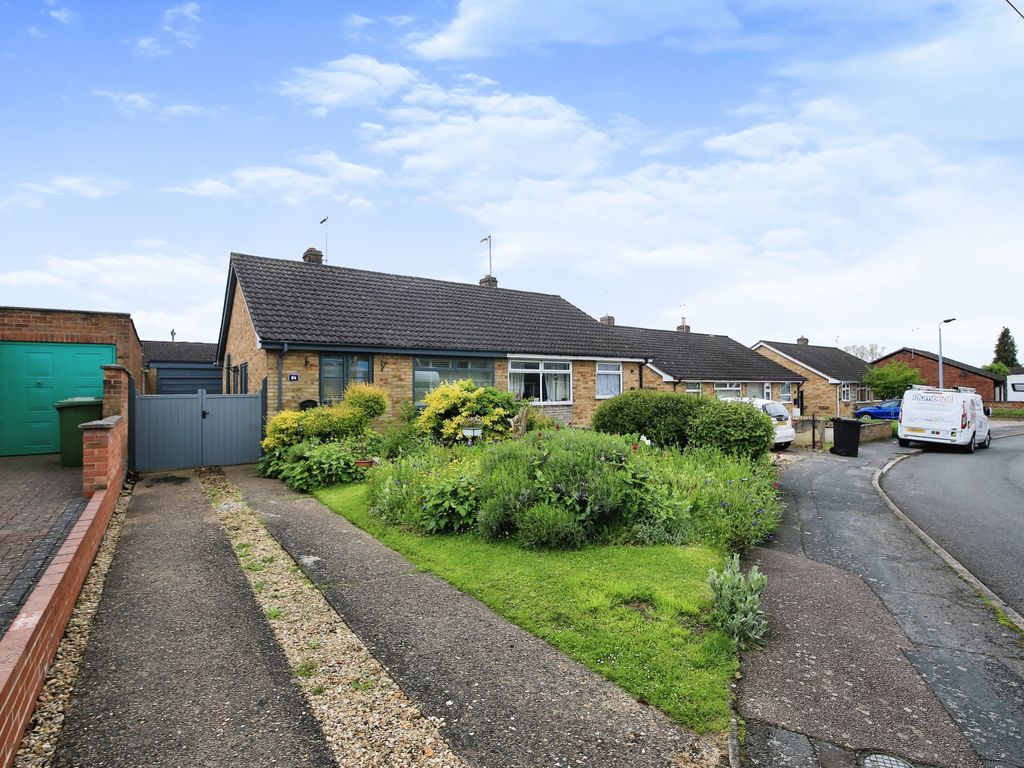 2 bed semidetached bungalow for sale in Denton Road, Peterborough PE2
