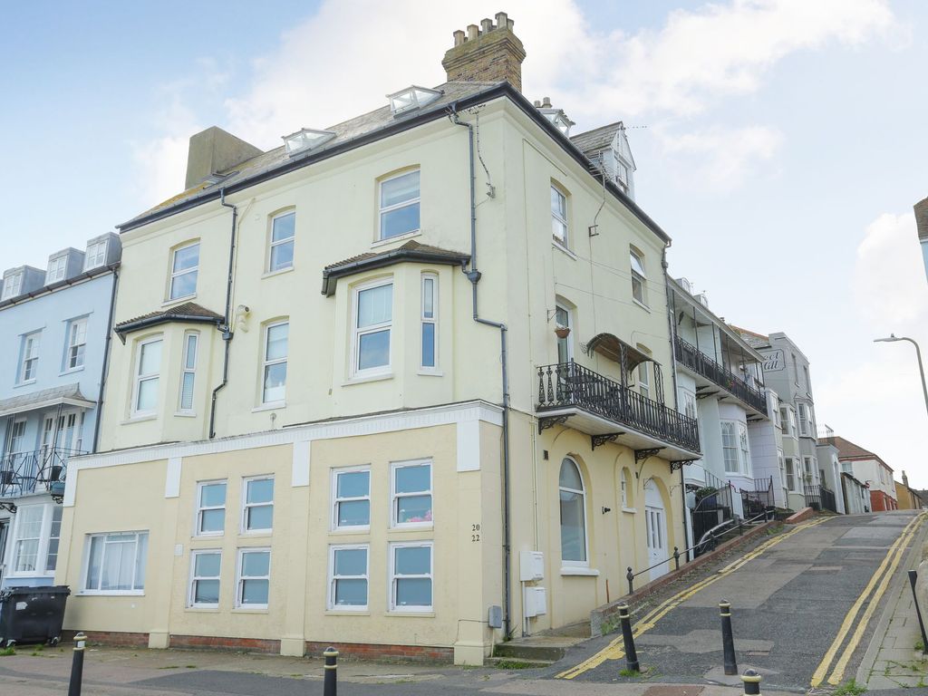 2 bed flat for sale in Central Parade, Herne Bay CT6, £350,000 Zoopla