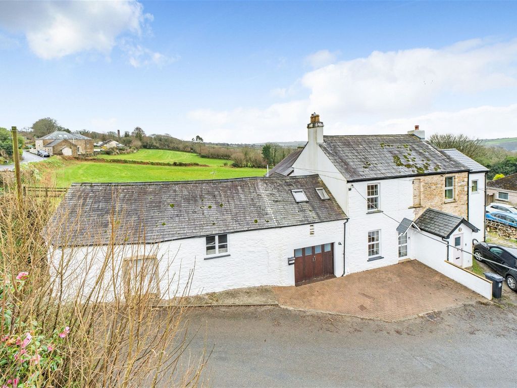 4 bed semidetached house for sale in Harrowbarrow, Callington PL17, £