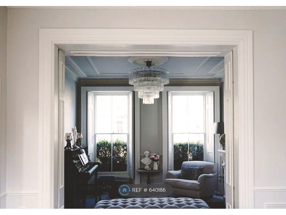 4 bed terraced house to rent in Trafalgar Avenue, London SE15, £6,500