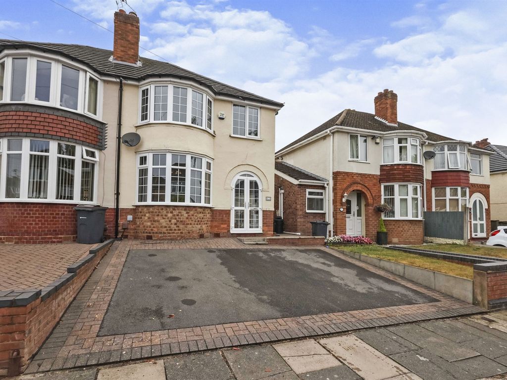 3 bed semidetached house for sale in Willclare Road, Birmingham B26