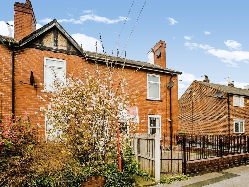 3 bed terraced house for sale in Dalefield Avenue, Normanton, West