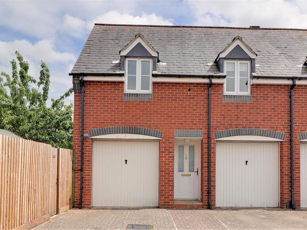 2 bed detached house for sale in Springfield Court, Stonehouse GL10