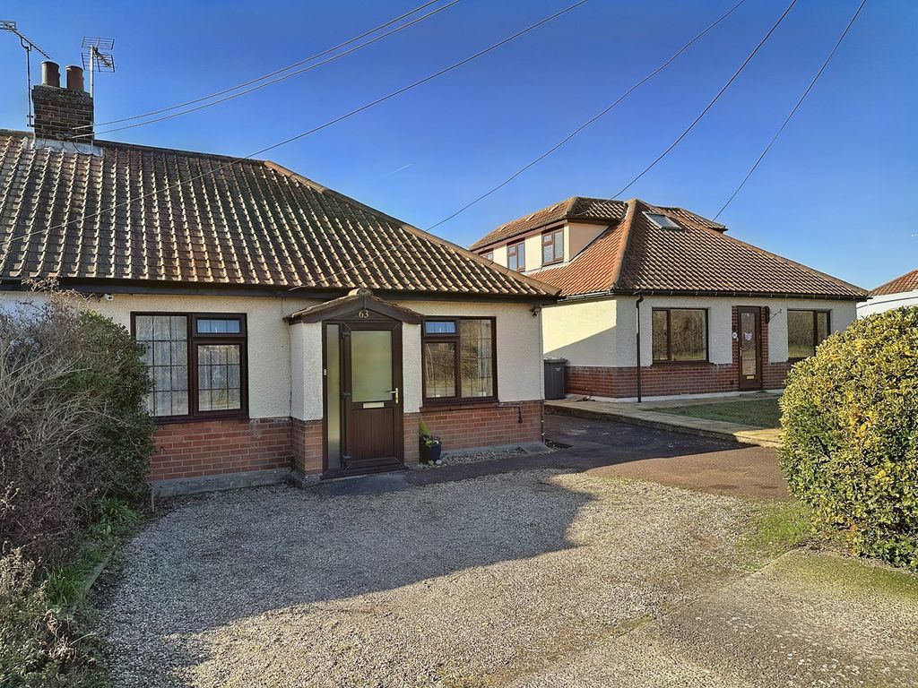 3 bed semidetached bungalow for sale in Dobbs Lane, Kesgrave, Ipswich