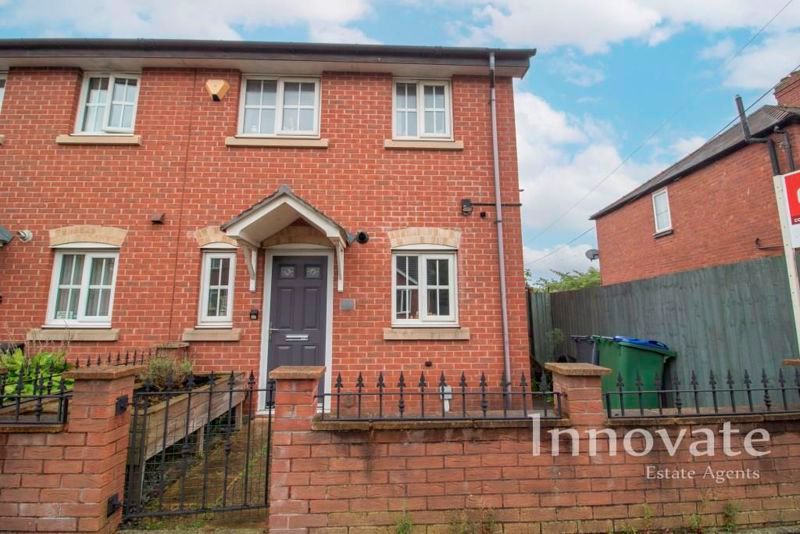 2 bed end terrace house for sale in Sutherland Road, Cradley Heath B64