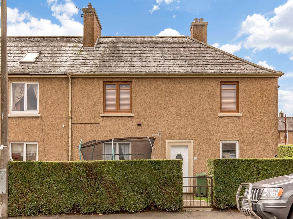 3 bed flat for sale in Broomhouse Street South, Edinburgh EH11, £