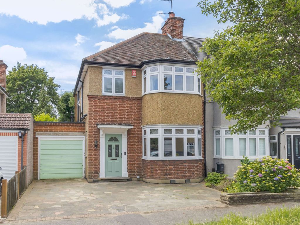 3 bed semidetached house for sale in Holmdene Avenue, North Harrow HA2