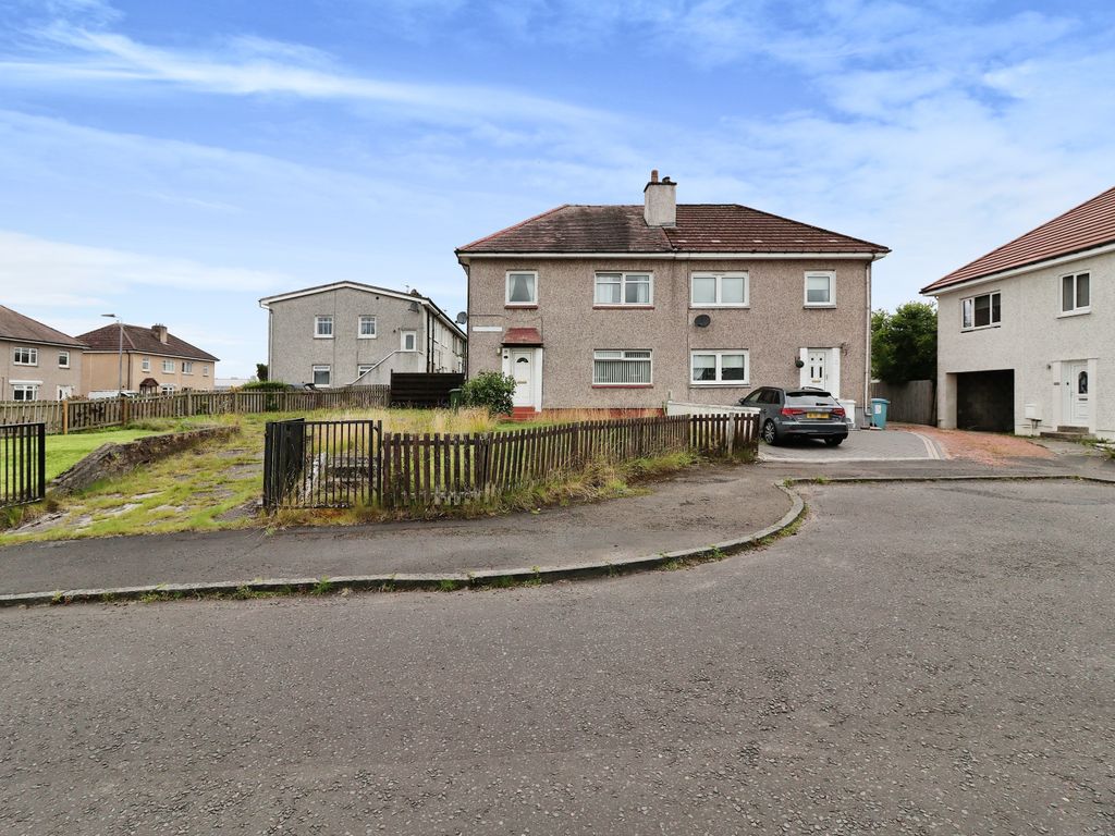 3 bed semidetached house for sale in Beauly Place, Glasgow G69, £