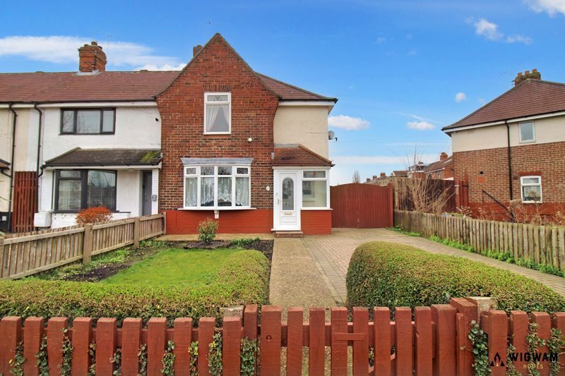 3 bed end terrace house for sale in Cranbrook Avenue, Hull HU6, £