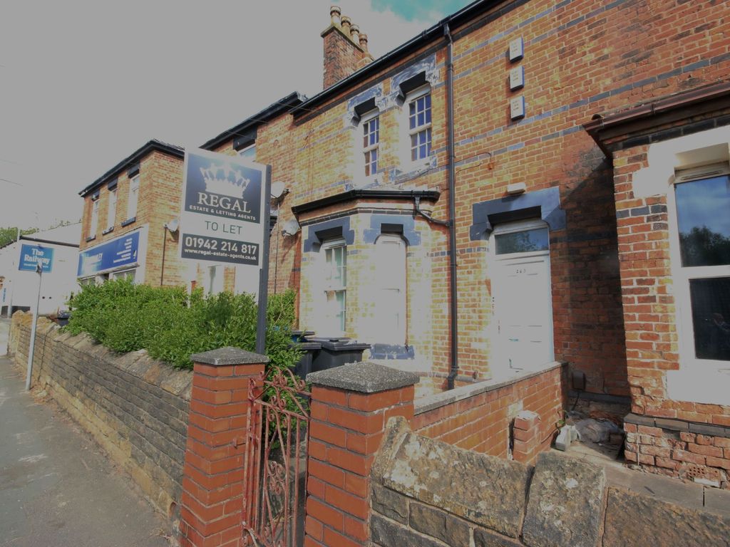 2 bed property to rent in Billinge Road, Wigan WN5 Zoopla