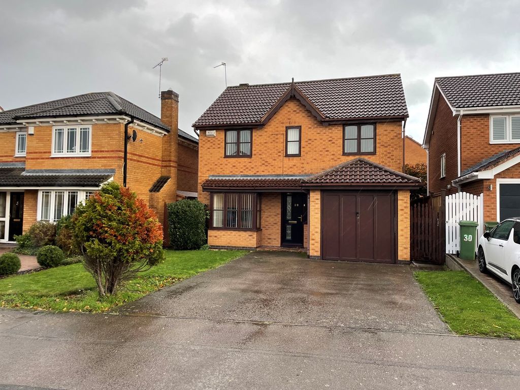 4 bed detached house for sale in Coales Avenue, Whetstone, Leicester