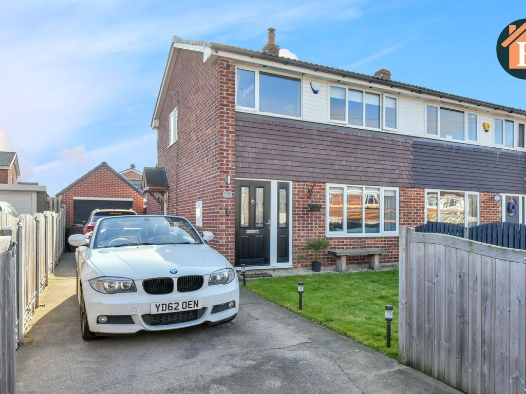 3 bed semidetached house for sale in Bramham Road, Castleford WF10