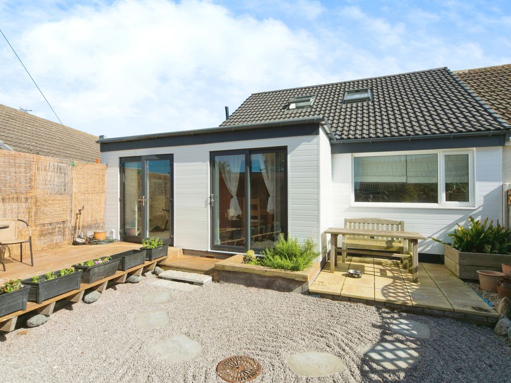 3 bed semidetached house for sale in Lon Y Cyll, Pensarn, Abergele