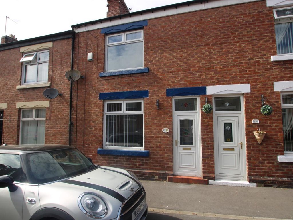 2 bed terraced house for sale in Woodlands Road, Auckland DL14