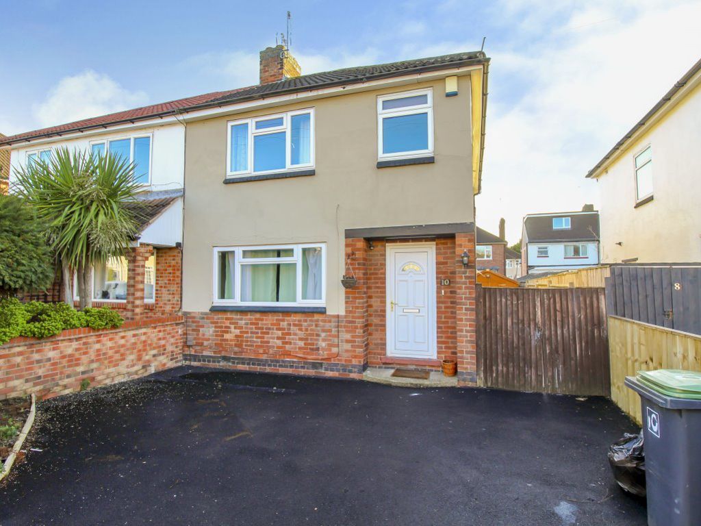 3 bed semidetached house to rent in Pelham Crescent, Beeston