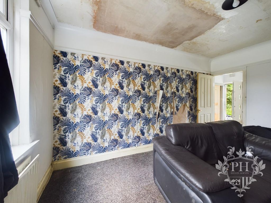 3 bed semidetached house for sale in Orchard Grove, Normanby