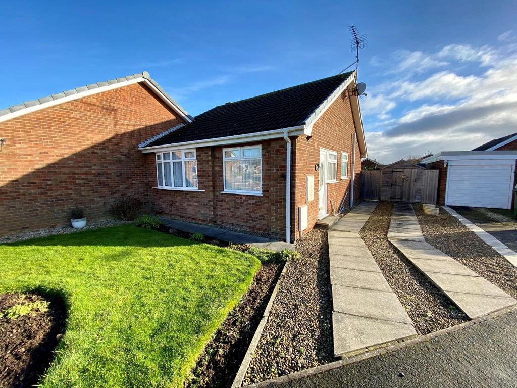 2 bed semidetached bungalow for sale in Sycamore Avenue, Filey YO14