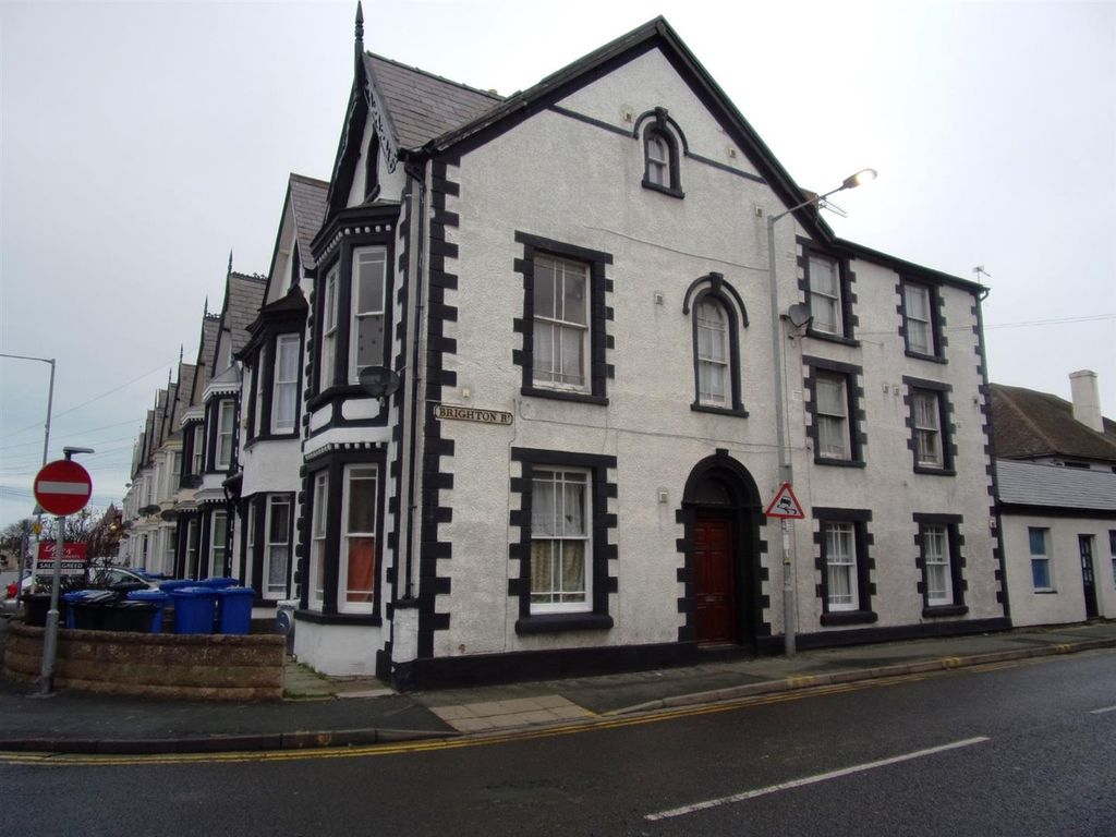 1 bed flat to rent in Brighton Road, Rhyl LL18 Zoopla