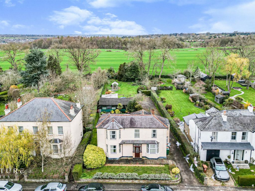 5 bed detached house for sale in Abbots Road, Abbots Langley WD5 Zoopla