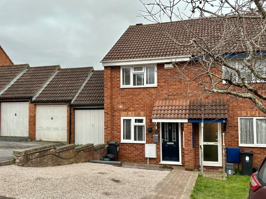 2 bed property for sale in Kingsleigh Court, Kingswood, Bristol BS15, £