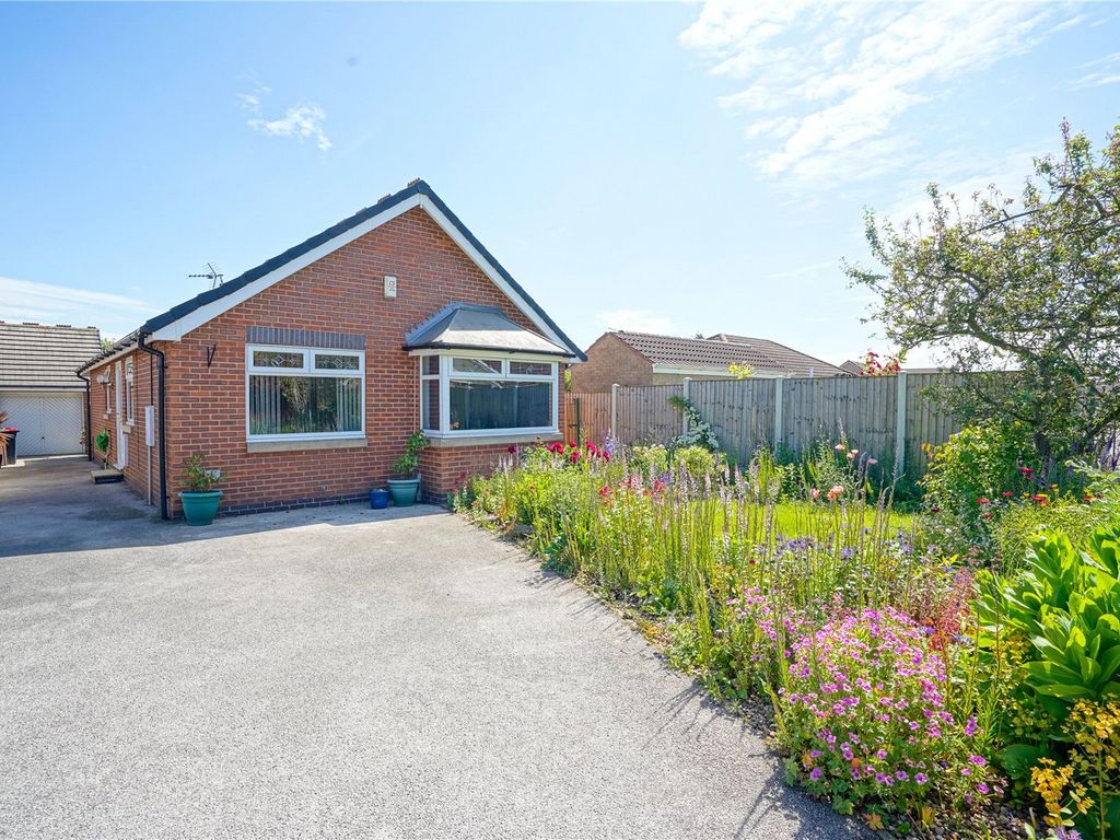 3 bed bungalow for sale in Victoria Way, Maltby, Rotherham S66 Zoopla