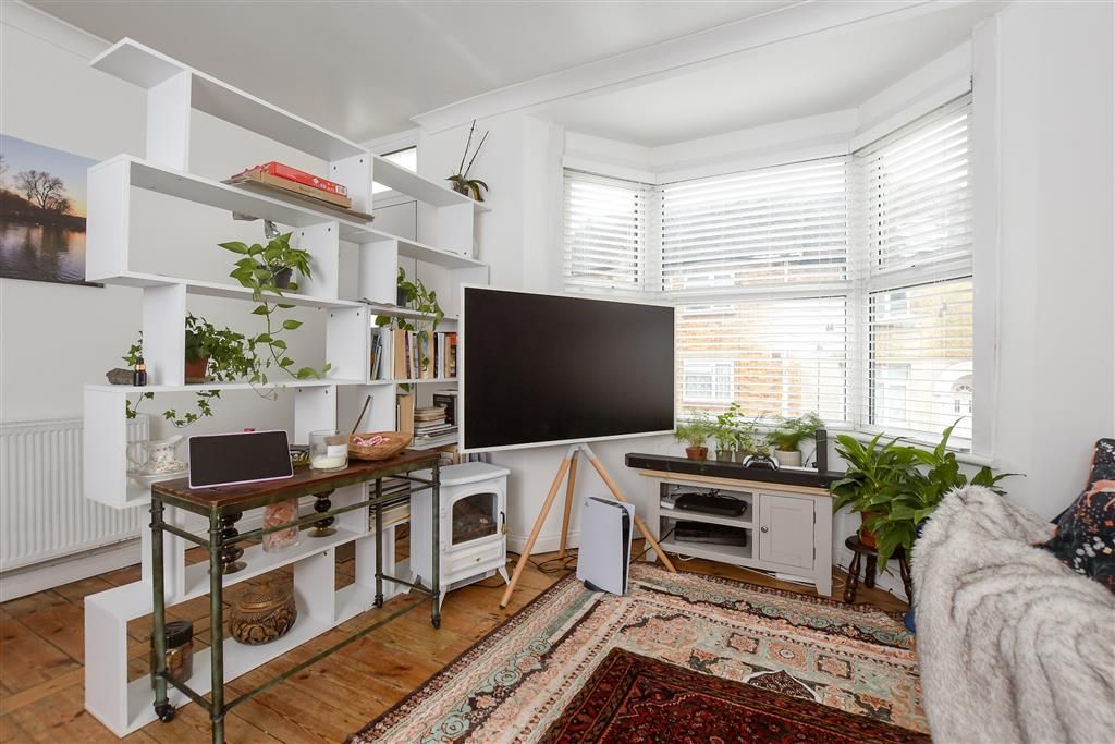 3 bed terraced house for sale in Sidney Road, Borstal, Rochester, Kent