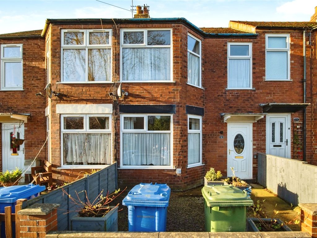 3 bed terraced house for sale in Marton Avenue, Bridlington, East