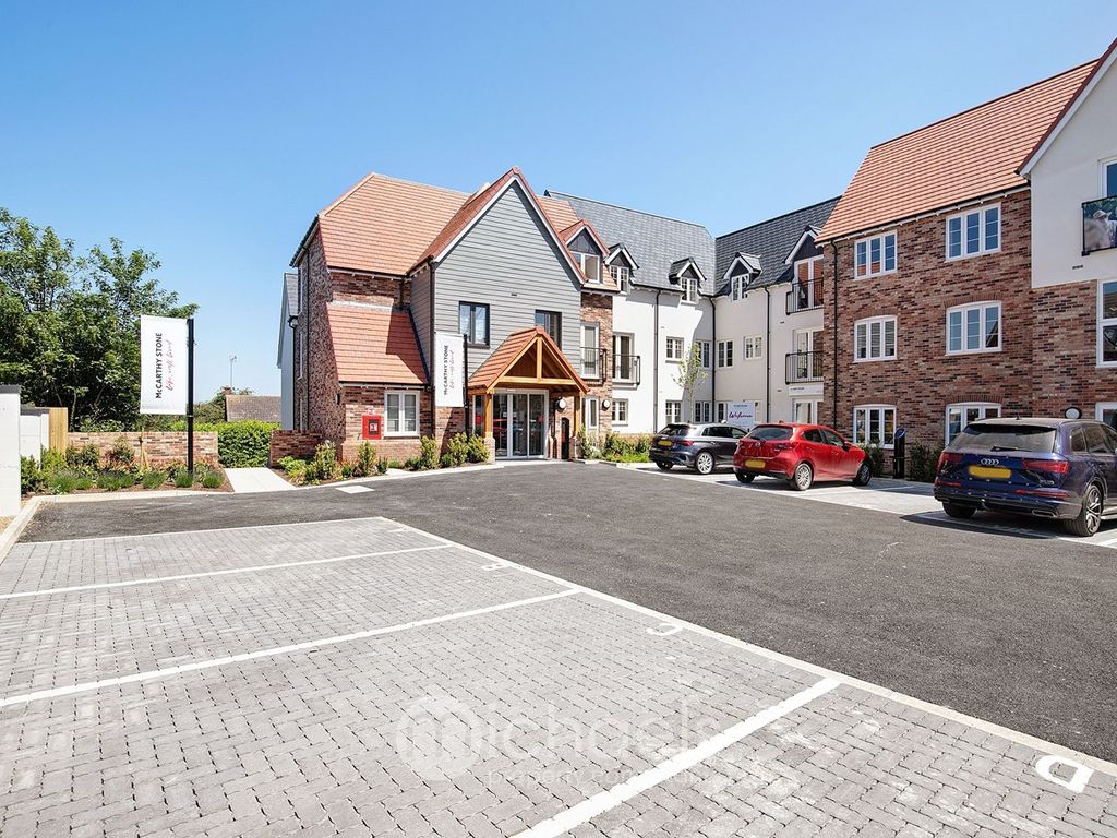 New home, 2 bed flat for sale in High Street, Dunmow, Dunmow CM6 Zoopla