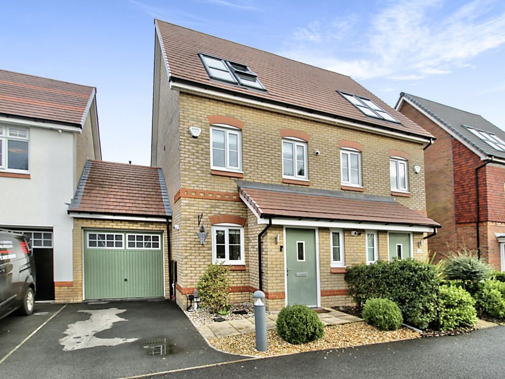 3 bed semidetached house for sale in Nixon Phillips Drive, Wigan WN2