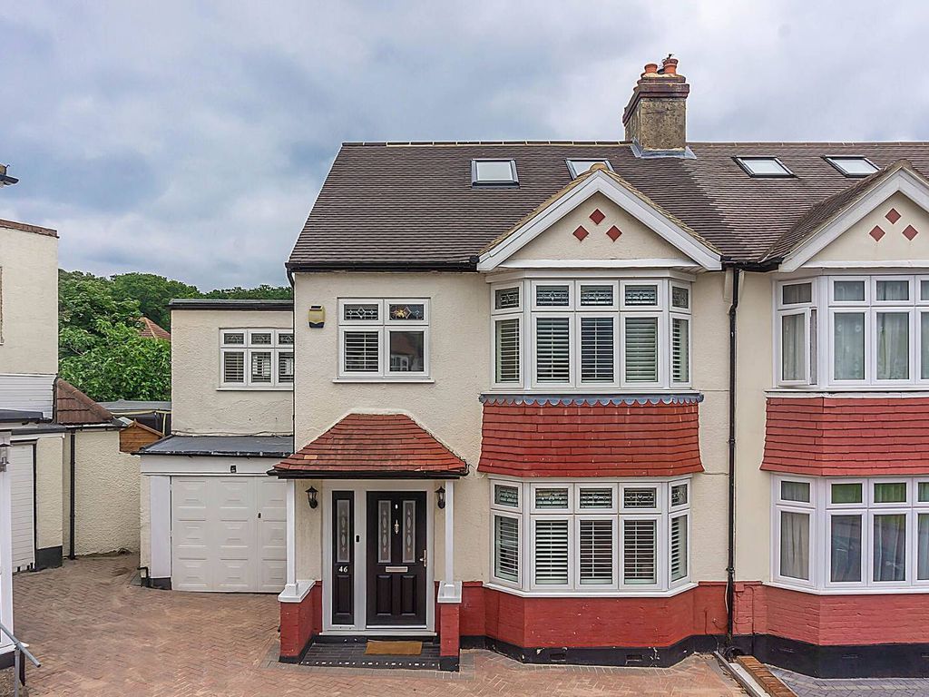 5 bed property for sale in Norbury Close, Norbury, London SW16, £