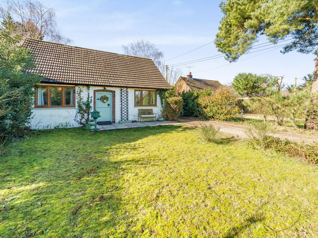 2 bed cottage for sale in Sandy Lane, Woodhall Spa LN10, £400,000 Zoopla