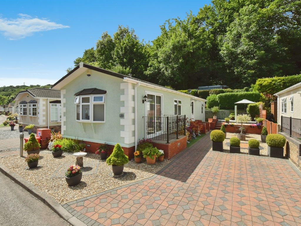 2 bed detached bungalow for sale in Woodlands Residential Park, Quakers