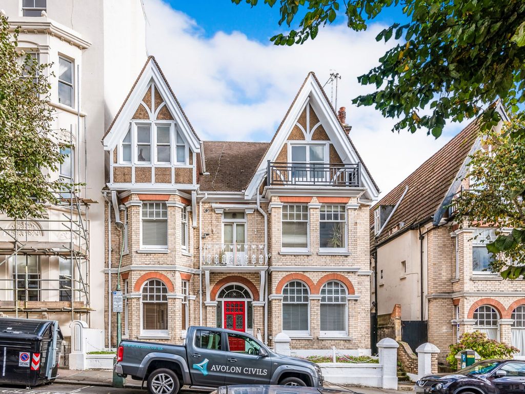 1 bed flat to rent in Cambridge Road, Hove BN3 Zoopla