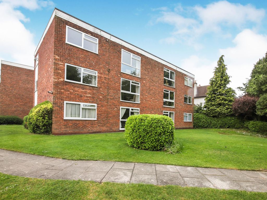 2 bed flat to rent in Tennis Court, Kings Norton B30, £795 pcm Zoopla
