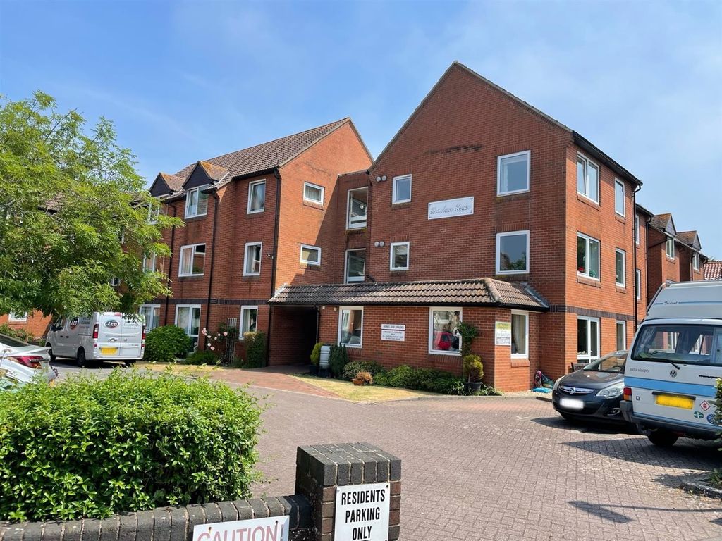 1 bed property for sale in Rectory Road, BurnhamOnSea TA8 Zoopla