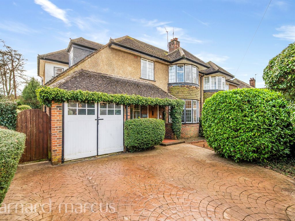 4 bed semidetached house for sale in Shelvers Way, Tadworth KT20 Zoopla