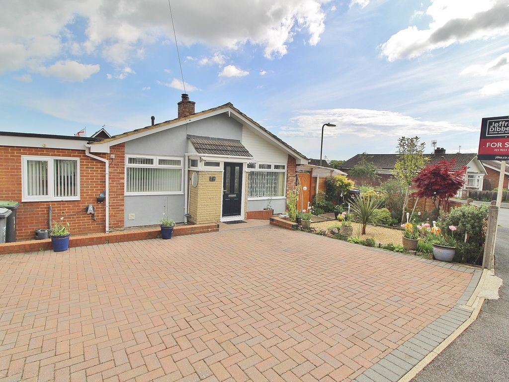2 bed detached bungalow for sale in Maytree Gardens, Cowplain