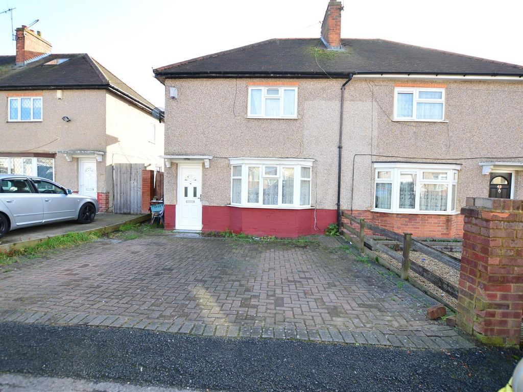 3 bed semidetached house for sale in Faraday Road, Slough, Slough SL2