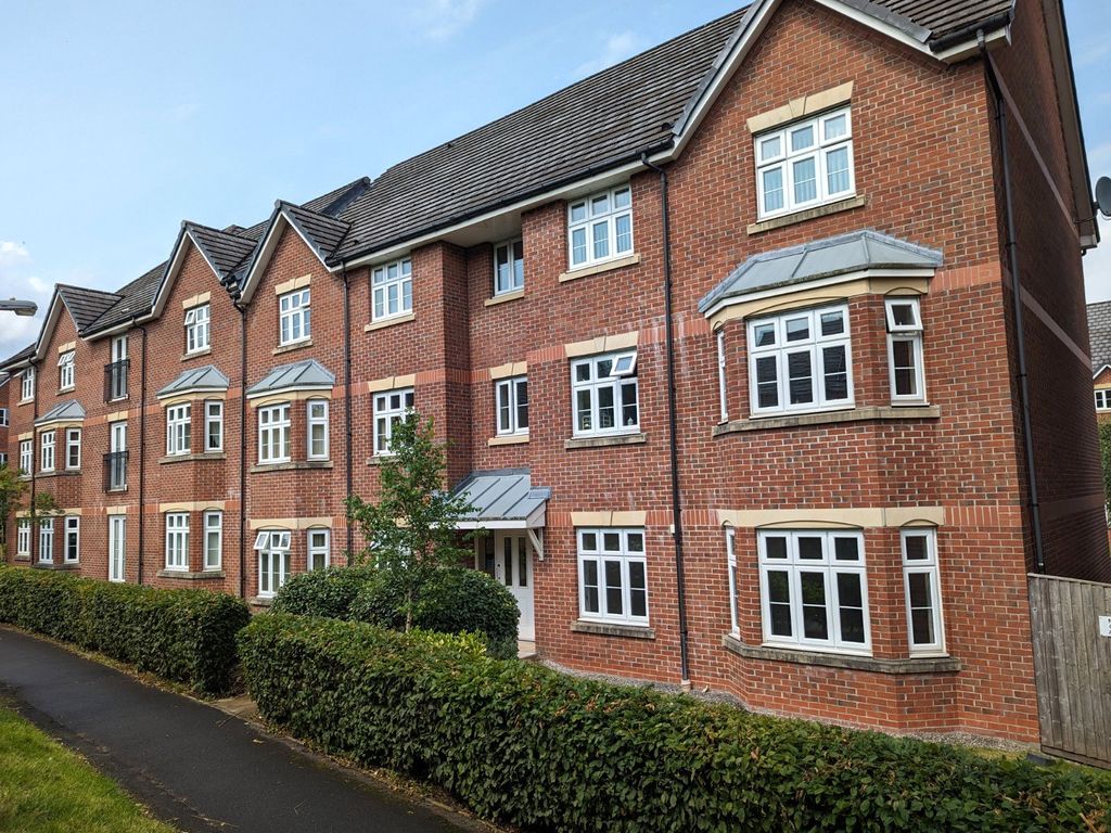 2 bed flat for sale in Brattice Drive, Pendlebury, Swinton, Manchester