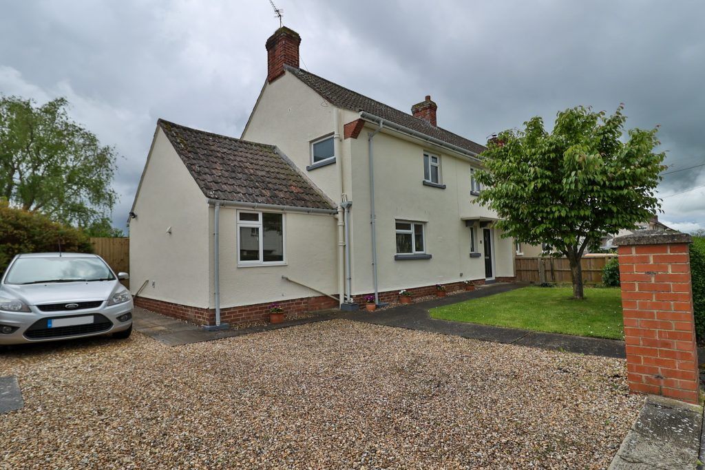 3 bed semidetached house for sale in The Avenue, Kingsbury Episcopi