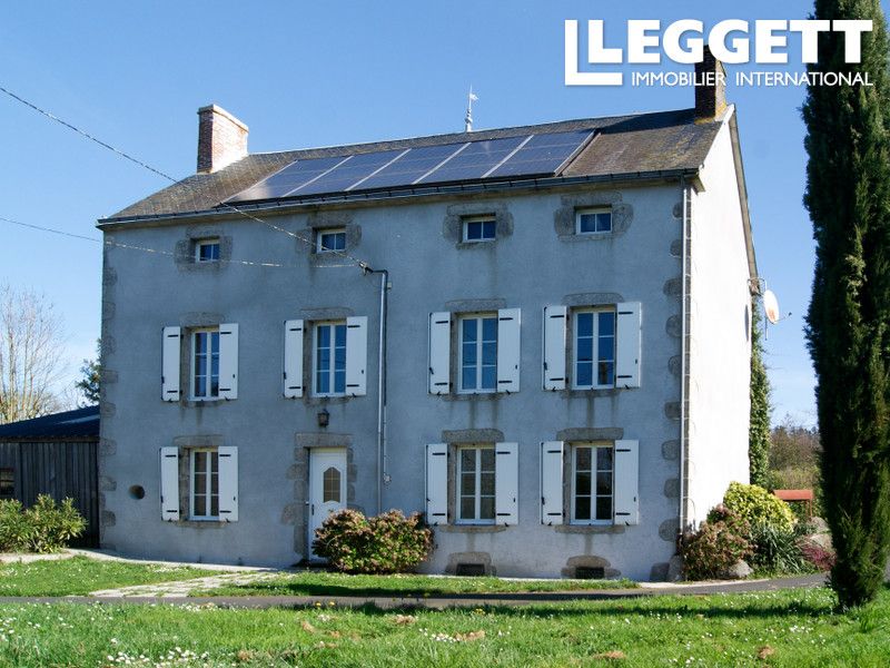 4 bed villa for sale in SaintPaulEnGâtine, DeuxSèvres, Nouvelle