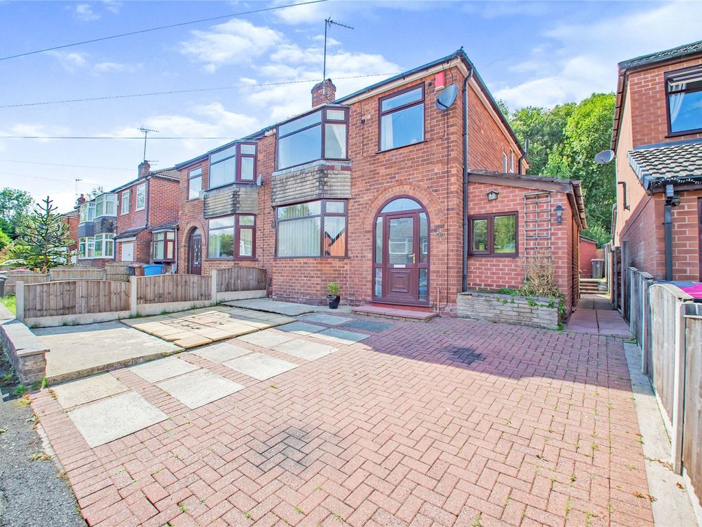3 bed semidetached house for sale in Hurstfield Road, Worsley