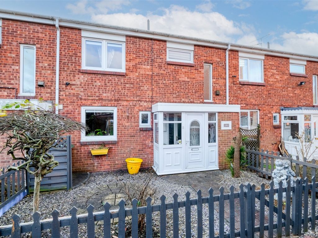 3 bed terraced house for sale in Linton Close, Winyates East, Redditch