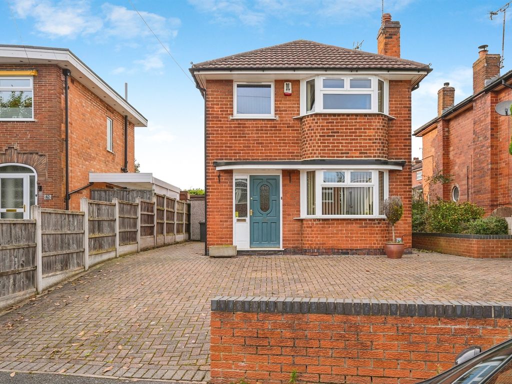 3 bed detached house for sale in Greenland Avenue, Kingsway, Derby DE22