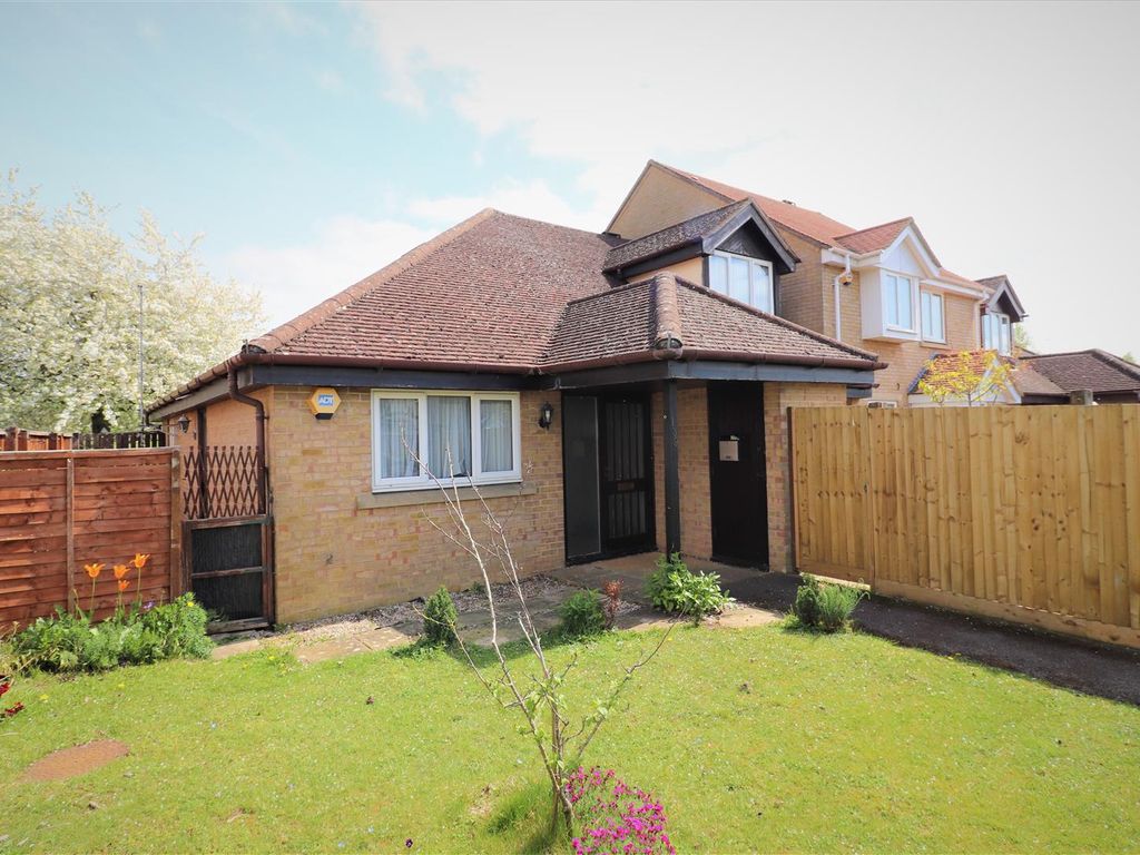 2 bed semidetached bungalow for sale in Windingbrook Lane, Collingtree