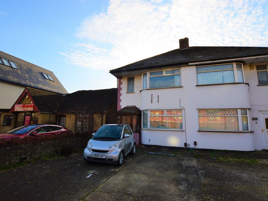 3 bed semidetached house for sale in Uxbridge Road, Hayes UB4 Zoopla