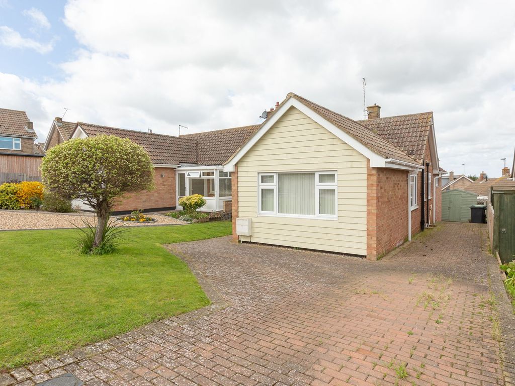 2 bed semidetached bungalow for sale in Hillcroft Road, Herne Bay CT6