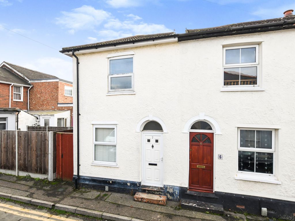 Golden Noble Hill, Colchester CO1  