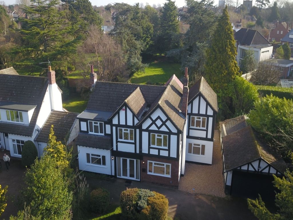 5 bed detached house to rent in Lillington Road, Leamington Spa