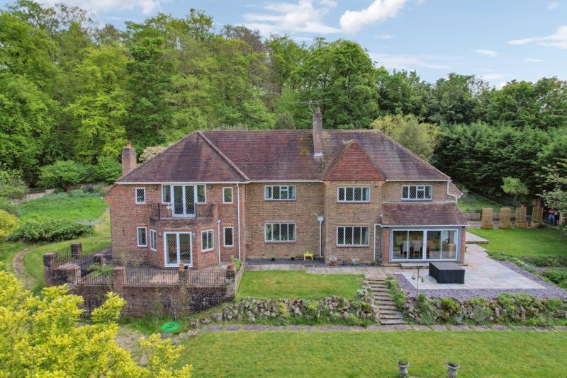 6 bed detached house for sale in Hawks Hill, Bourne End SL8, £2,100,000 Zoopla